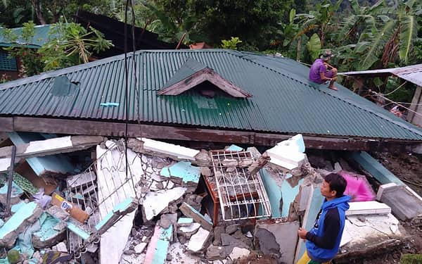 PHILIPPINES-EARTHQUAKE