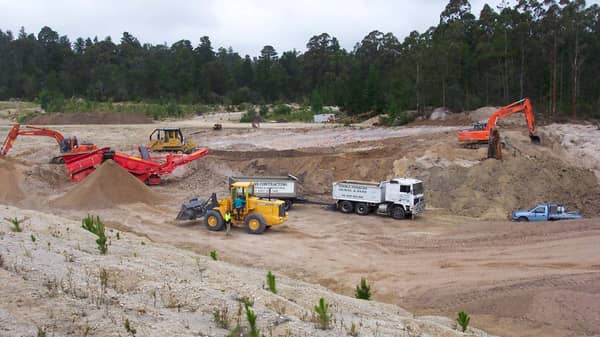 quarry-products-delivery-screened-gravel-production