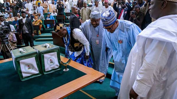 Buhari at 2018 budget presentation