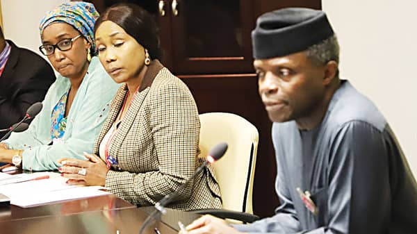 PAGE-6-PIX–30-11-17