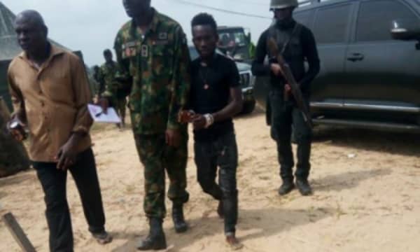 karowei-add-media-400×240