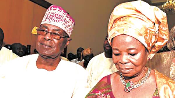 Erelu Ojuolape Ojora and husband