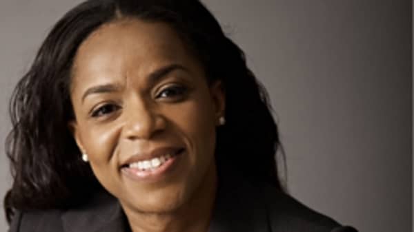 Comms-Uzo-Oshogwe-1-300×269