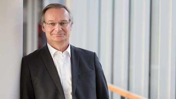 FR-Pierre-Nanterme-Accenture-1200