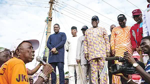 PAGE-8-PIX—26-6-18