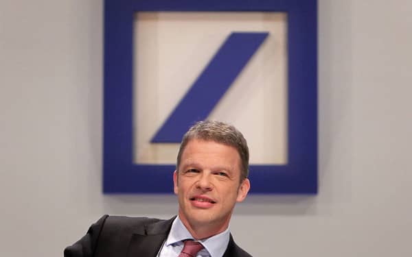 FILES-GERMANY-BANKING-EARNINGS-DEUTSCHE-BANK