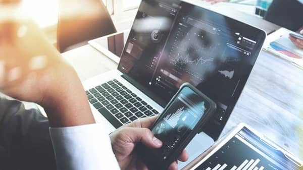 Fintech-shutterstock-443536393