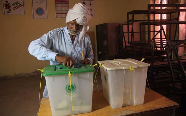PAKISTAN-UNREST-ELECTION