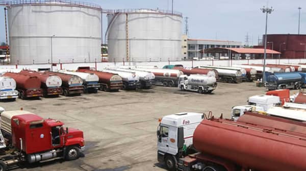 Petrol-tankers-waiting-to-load-at-NNPC-depot