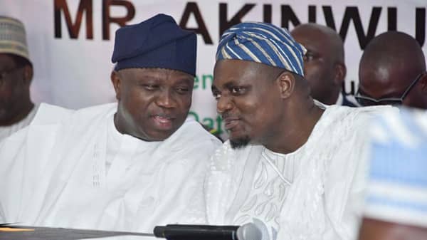 25311278_1877535045800457_8927374969371630944_o