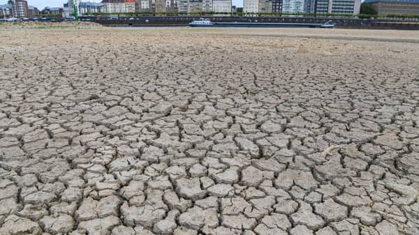 FILES-GERMANY-WEATHER-TRANSPORT-ECONOMY
