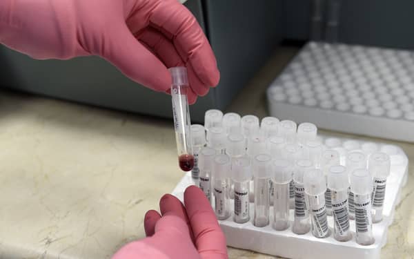 ARGENTINA-ECONOMY-CRISIS-SCIENCE