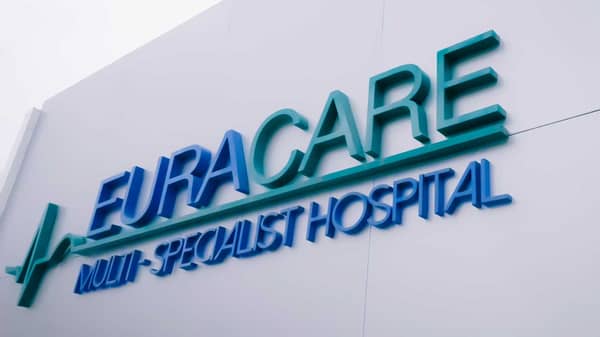 Euracare Multi-Specialist Hospital, Gleen de Villiers