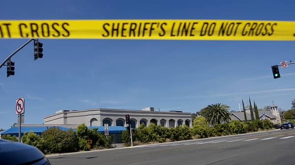 One dead, three injured in US synagogue shooting