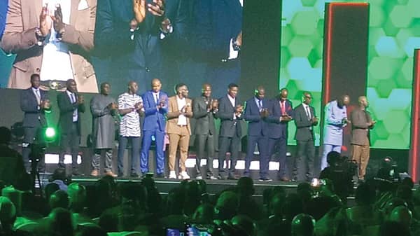 Legends-Back-03=04=2019