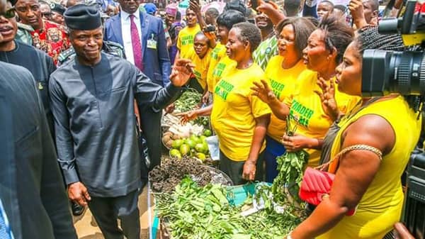 VP engaging with Traders