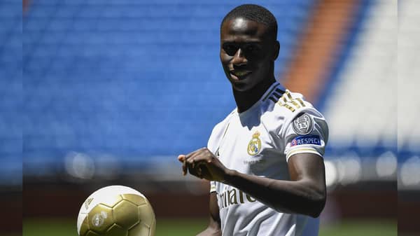 FBL-ESP-FRA-REAL MADRID