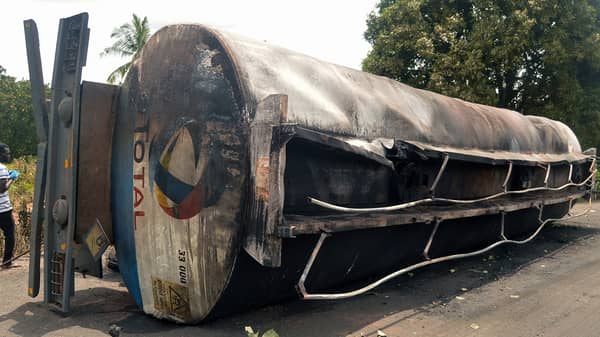 NIGERIA-ACCIDENT-OIL-FIRE-TOLL