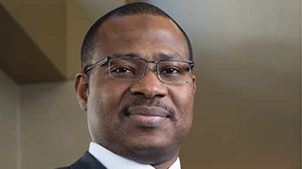 0415-outwittingoutbreak-shuaib