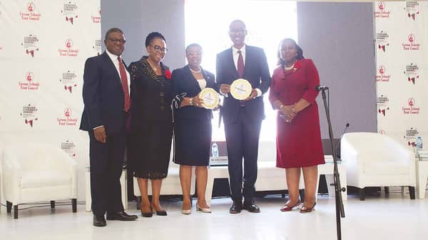 CORONA-CONNECT-PHOTO