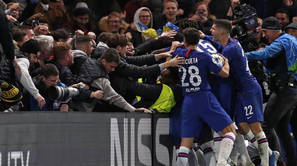 FBL-EUR-C1-CHELSEA-AJAX