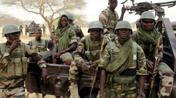 nigerian-military-1-e1466219075796