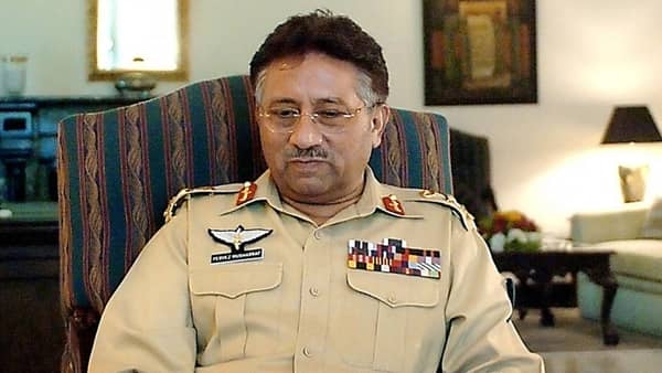 FILES-PAKISTAN-POLITICS-COURT