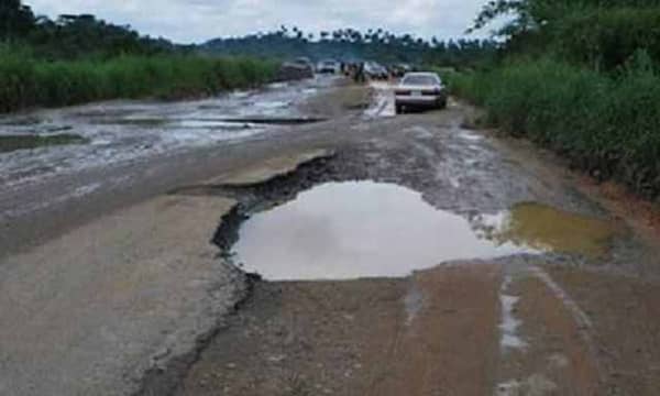 Bad-Isanlu-Egbe-road-609×400