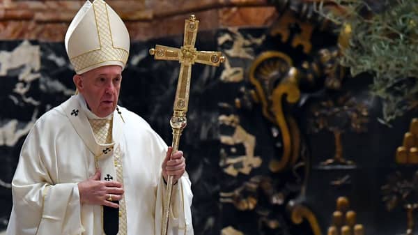 VATICAN-RELIGION-POPE-HEALTH-VIRUS-EASTER-MASS