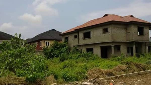 _abandoned-Lagos-buildings