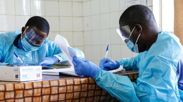 22767509136_32978761d6_k_d