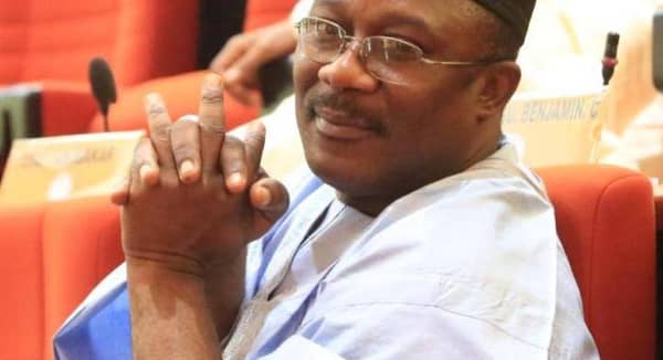 2db3945d28eb7a459323d663eb1a58ef