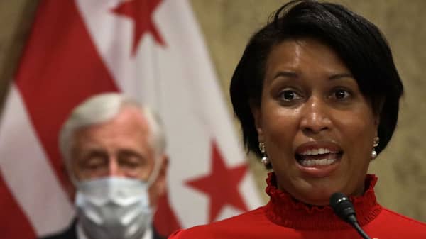 Democratic House Leaders Hold News Conference Ahead Of Historic D.C. Statehood Bill Vote