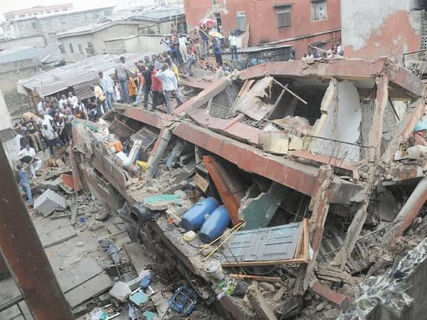 Building-collapse-on-Lagos-Island3