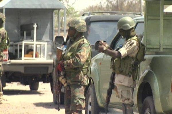 Nigerian-Army-arrests-23-suspected-cultists-15-pipeline-vandals-lailasnews-600×397