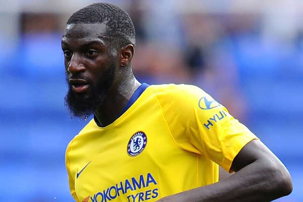 D1D2750E-5E6F-4A71-BBB1-A73E47E6456E