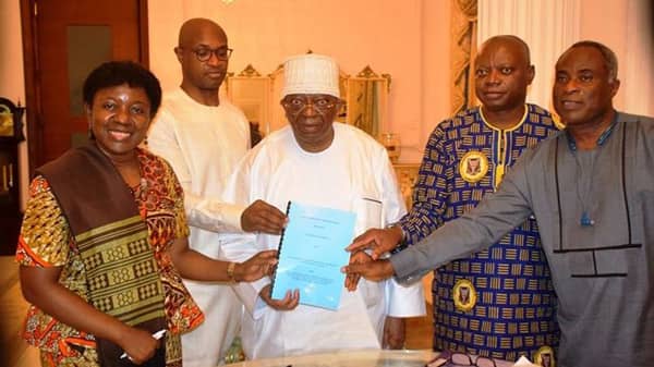 FCMB-founder-hands-over-pediatric-hospital-to-UI-UCH-650×430