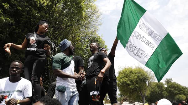 SAFRICA-NIGERIA-DEMO-CRIME-POLICE