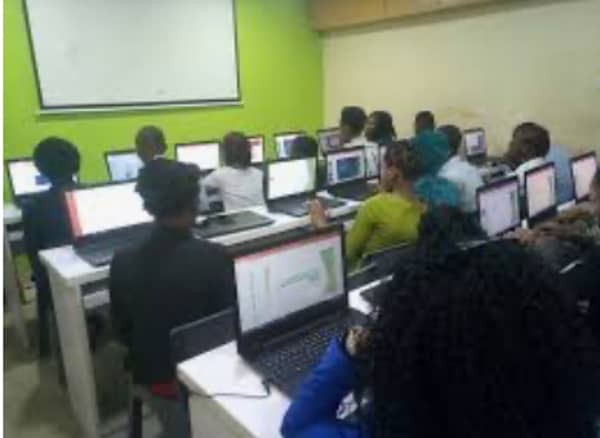 1C55ECBB-18B8-4EEE-B00F-B08082E05658