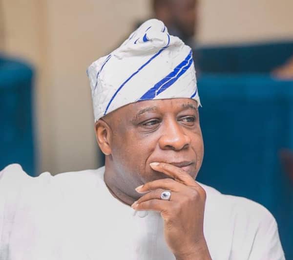 4DACE4AB-FC15-411B-B196-BAF83D6A7DB0