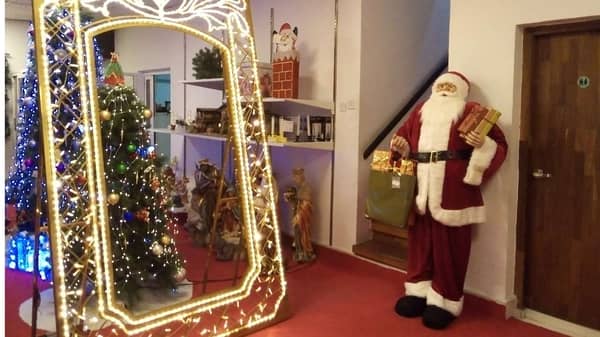 Fascinating-Christmas-1