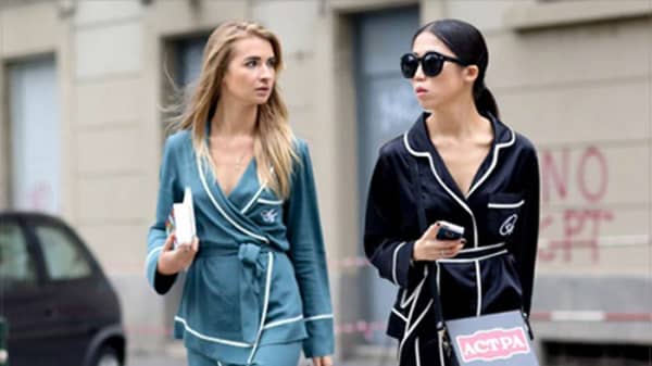 How-to-Wear-Pyjamas-Outerwear-02