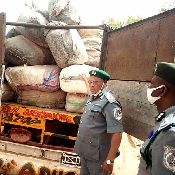 Customs-seizes-227-smuggle-items-worth-N320m-arrests-5-smugglers-in-Kebbi1
