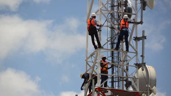 Airtel-Africa,-Helios-Towers