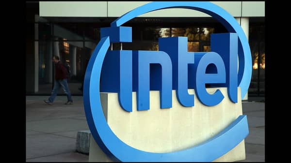 Intel Reports Quarterly Earnings