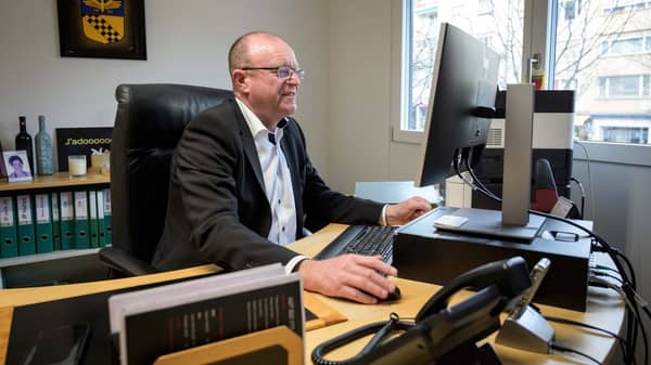 SWITZERLAND-VOTE-RELIGION-REFERENDUM-BURQA-ISLAM