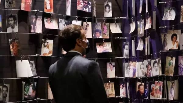 0A276B78-0B0B-41A3-AC2F-143131915777