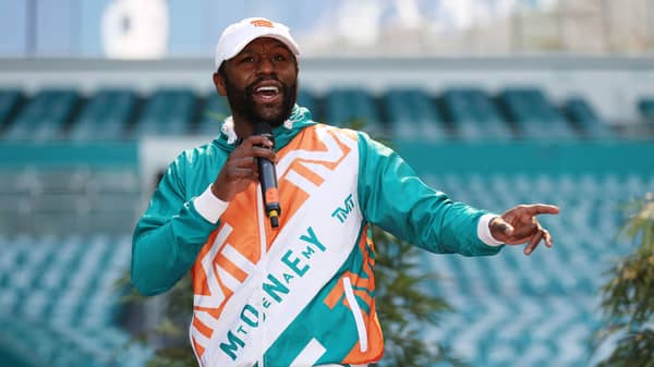 Floyd Mayweather v Logan Paul – Media Availability