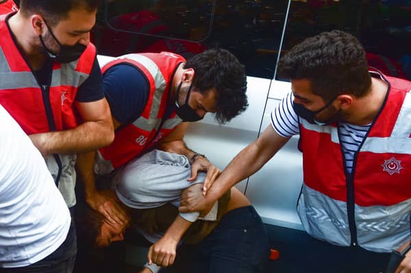 Turkey-politics-TURKEY-POLITICS-ATTACK-DEMONSTRATION-KURDS-MINOR