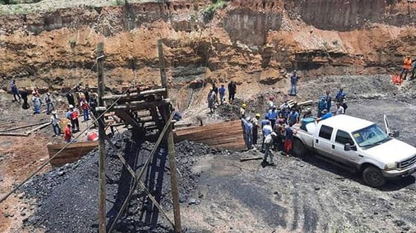 806×378-3-dead-in-mexico-mine-collapse-3-still-missing-1622992663138